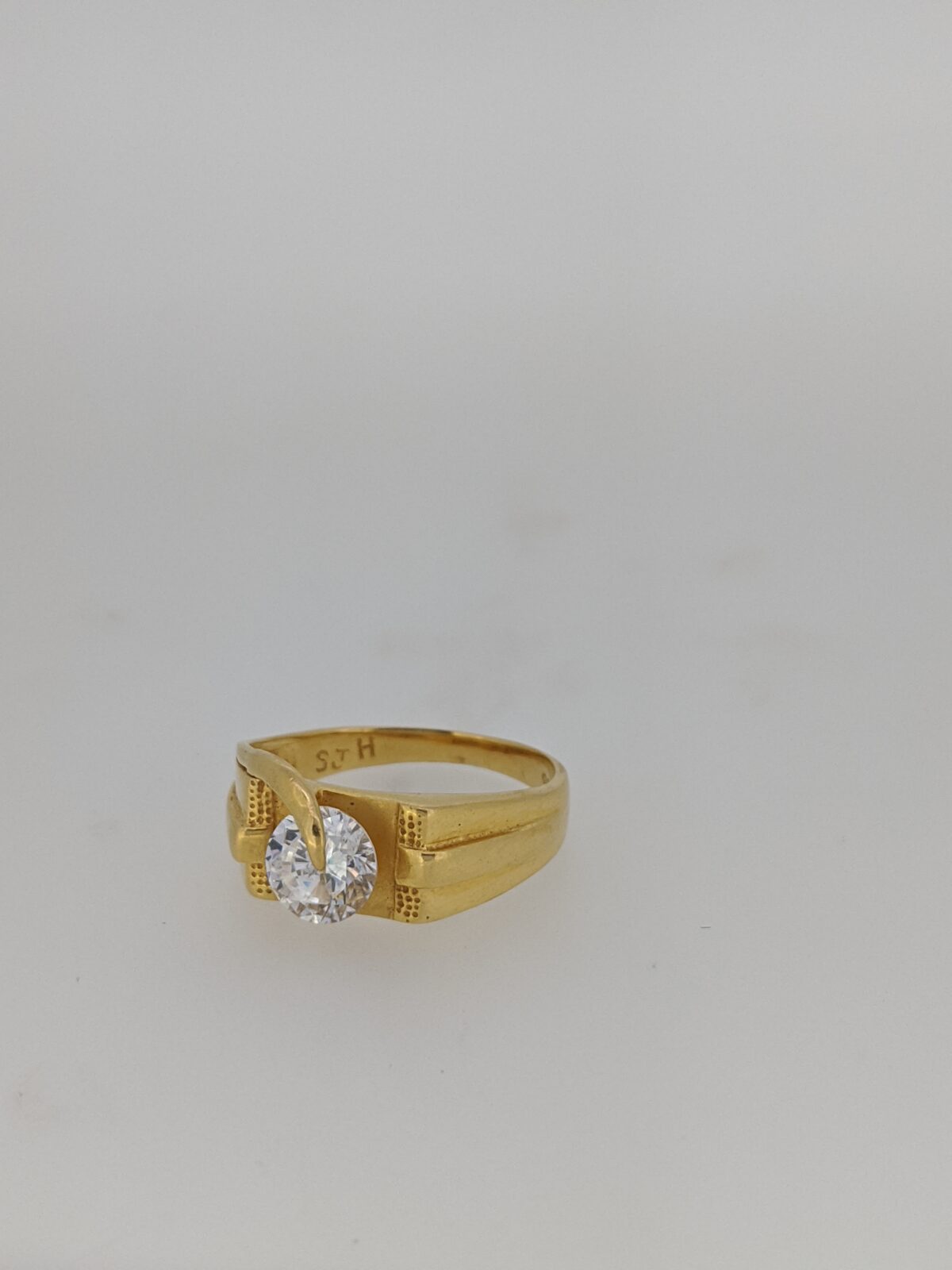 RING:0666